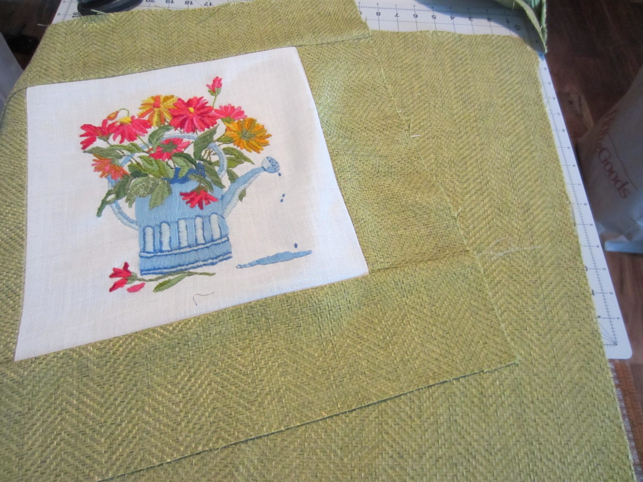 Pillow top trimmed