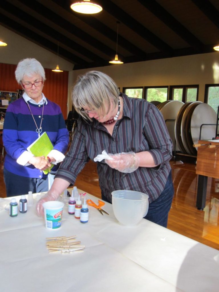 How to Dye Silk Scarves Microwave Fabric Dying