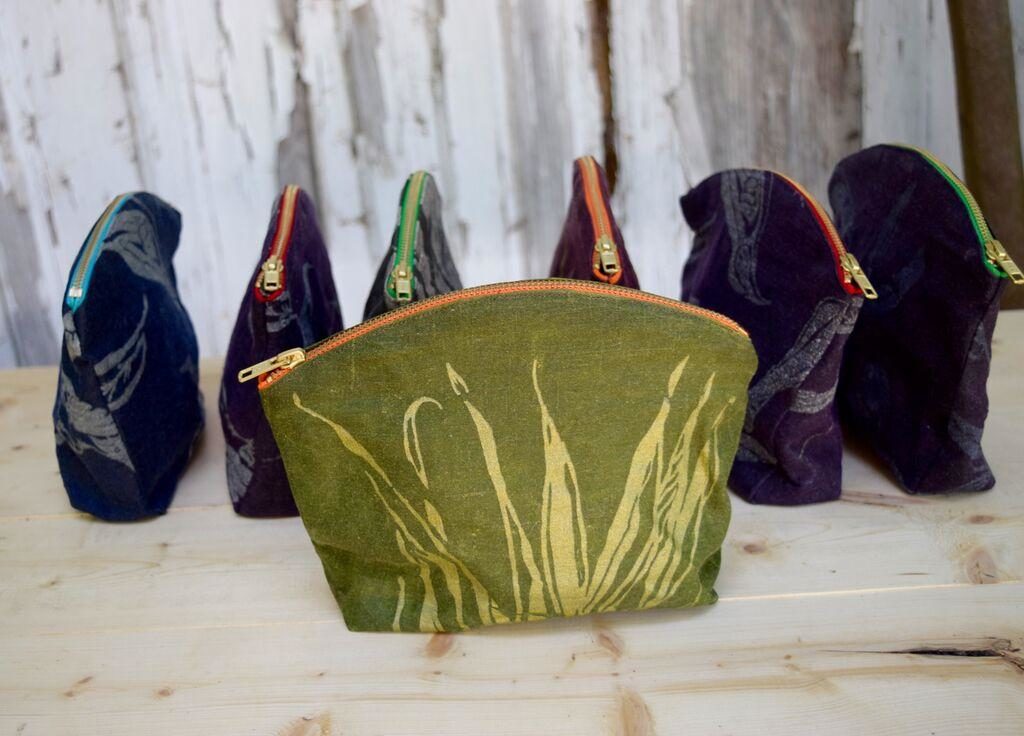Velvet zipper bags