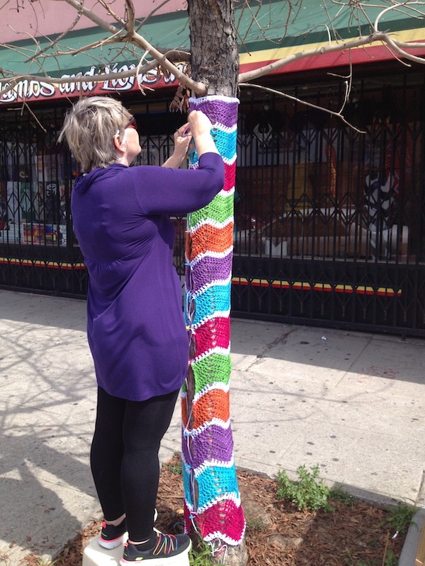 Installing a yarn bomb