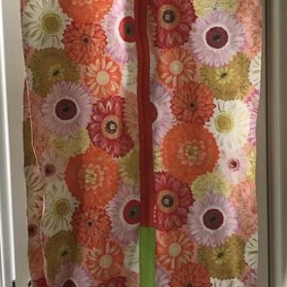 Completed garment bag front