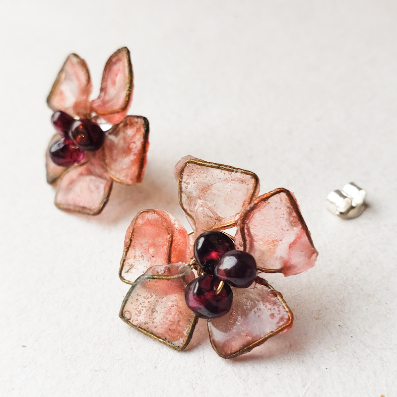 Melanie Brauner Dogwood earrings