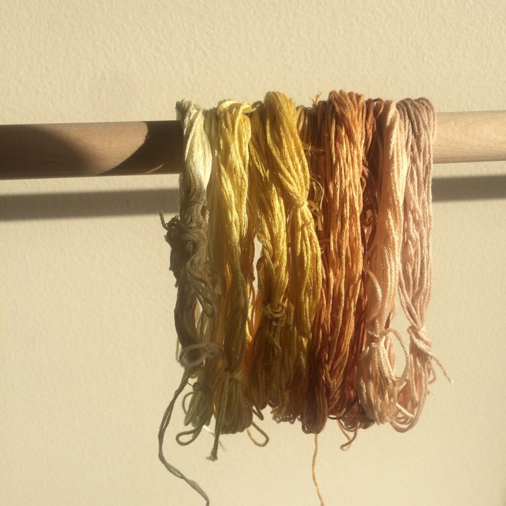 Natural dyed threads