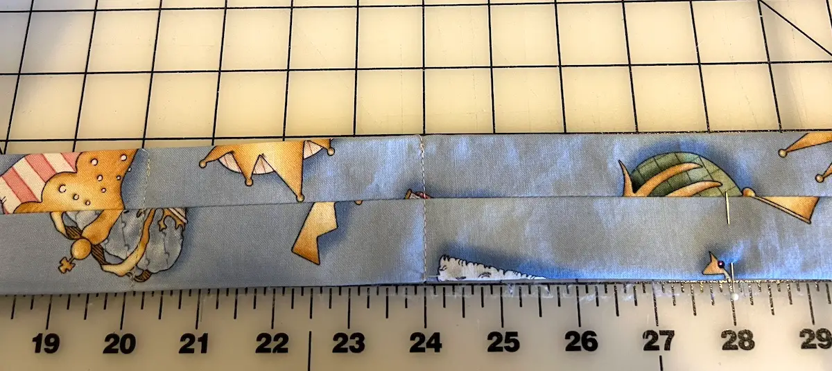 Add a second pocket for the water beads for the Neck cooling scarf