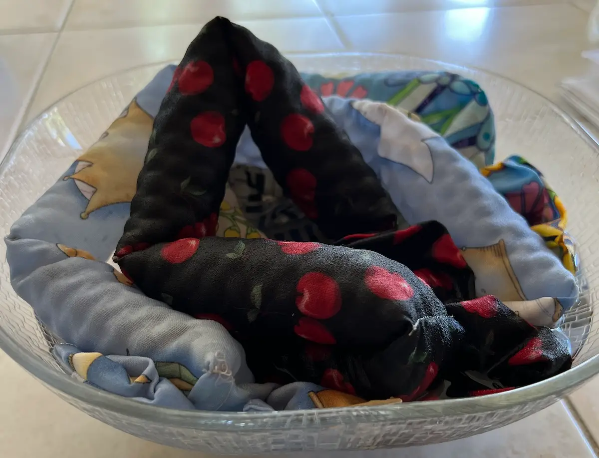 Neck cooler soaking in a bowl