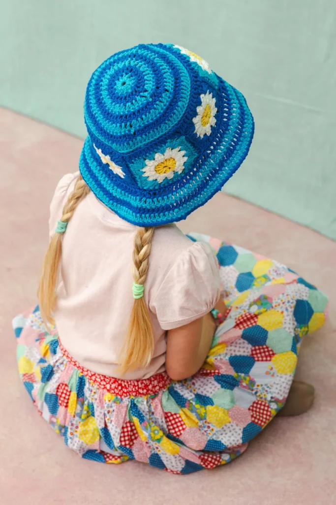 Crochet bucket hat by Cassie Ward
