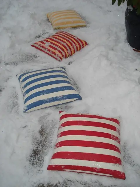 Frozen Comfort installation by Katriina Flensburg