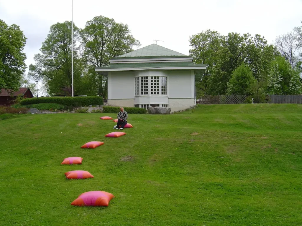 Installation of Concrete Comfort 2 by Katriina Flensburg