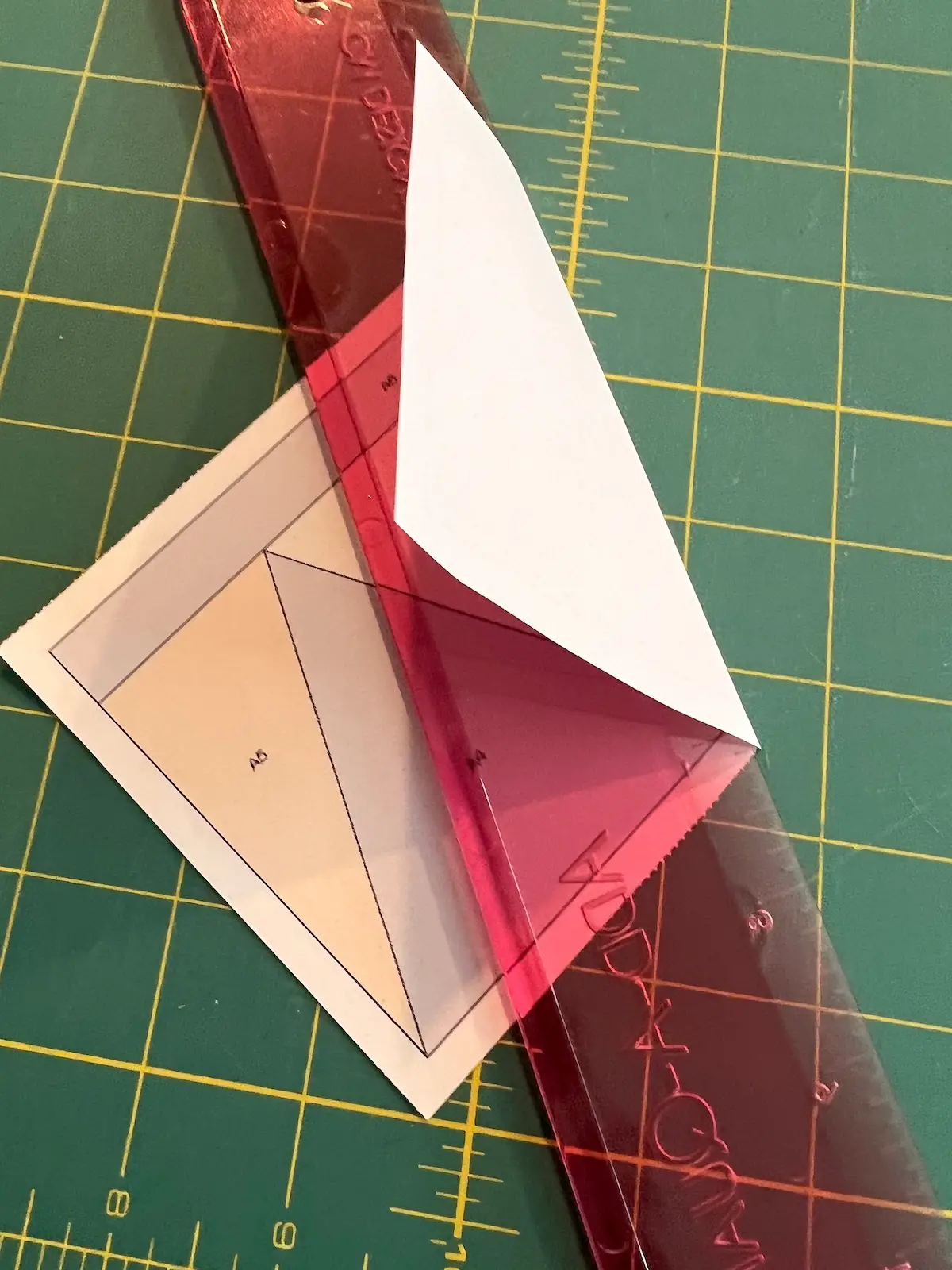 Witch quilt block showing how to get the folds in the pattern