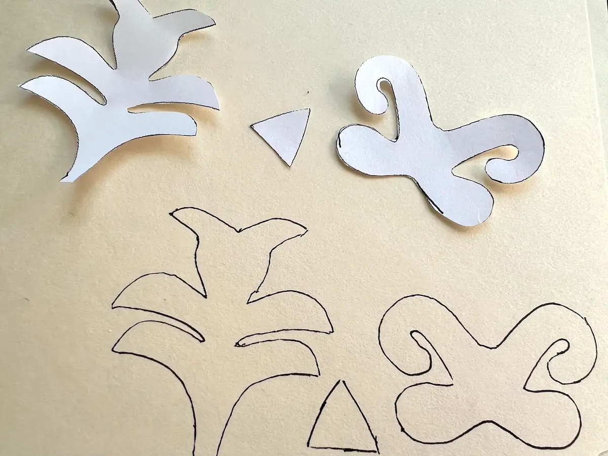 Christmas Cactus quilt block trace the pattern pieces to file folder, plastic template or something sturdier than the paper