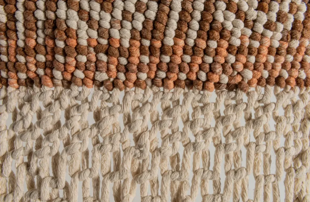 Close up of Tapestry of hues weaving by Olivia Arreguín Villa, photo by Lizeth Aviles