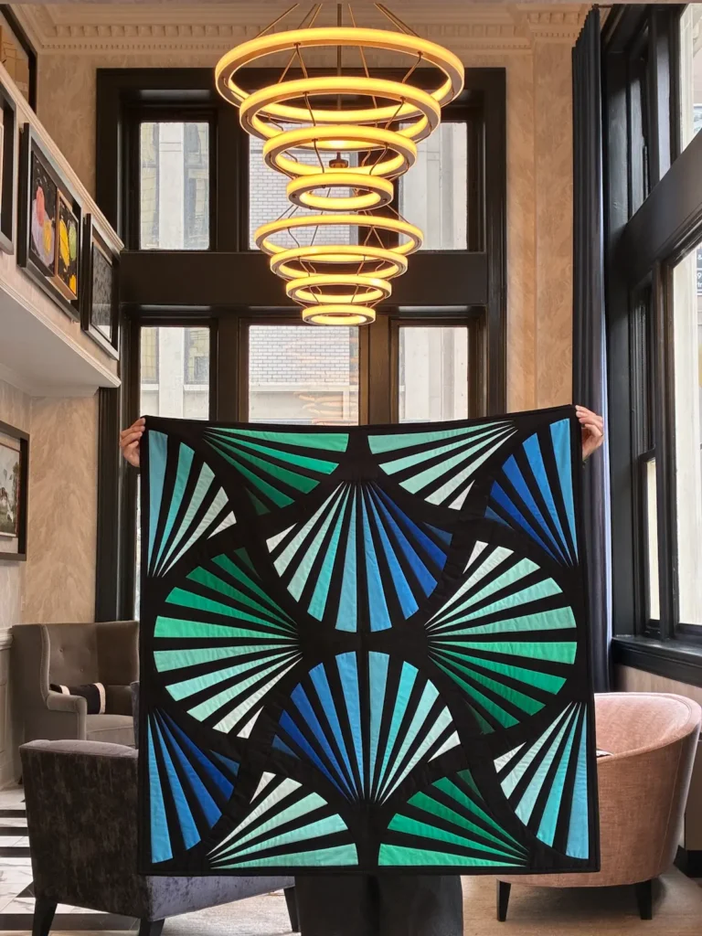 Deco Glam quilt by Eva Saunders