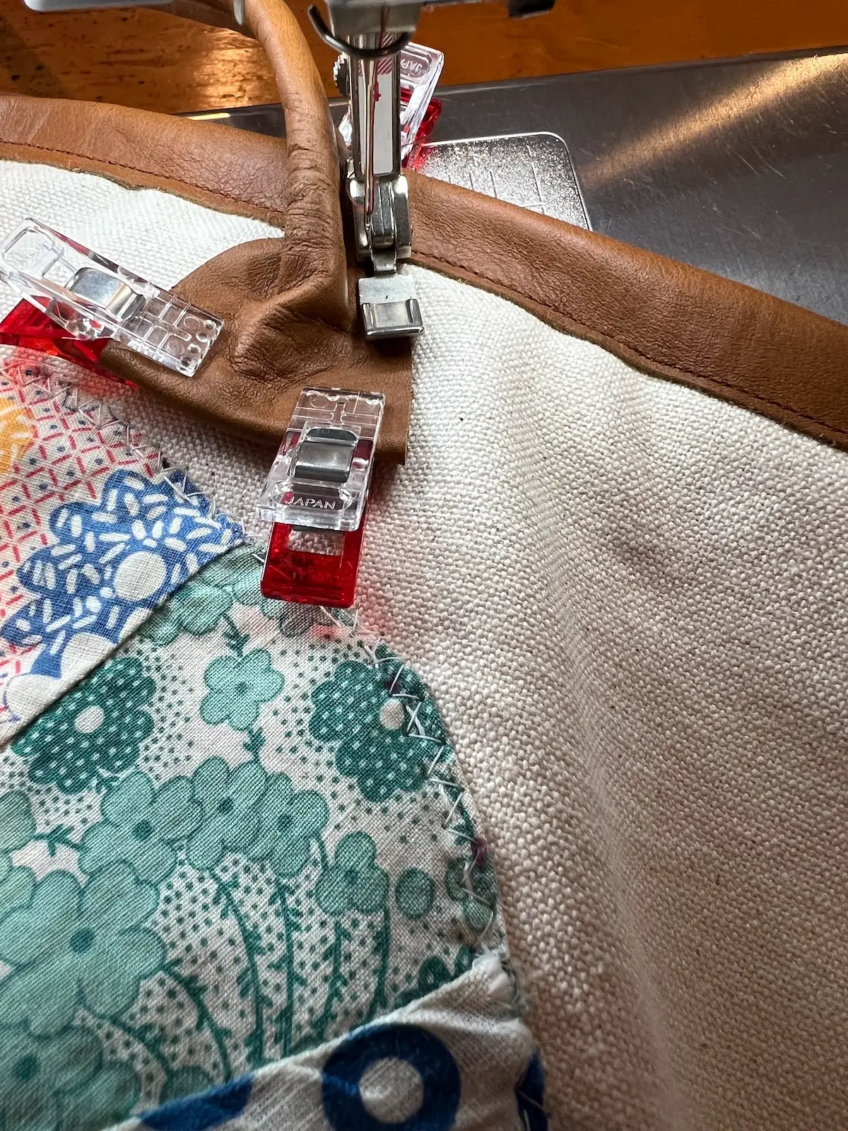 Leather handle with canvas tote bag sewing the handle on