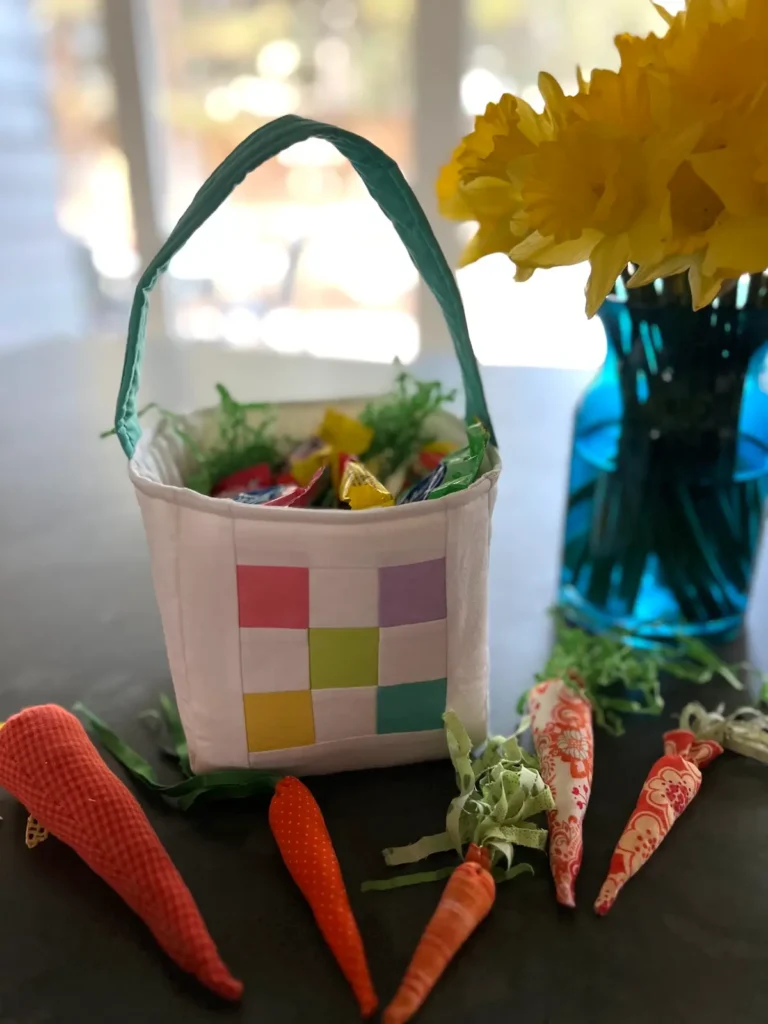 Easter Patchwork basket finished 1