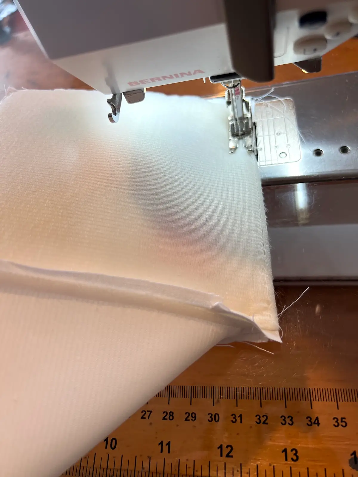 Easter Patchwork basket sewing the seams to the outer basket