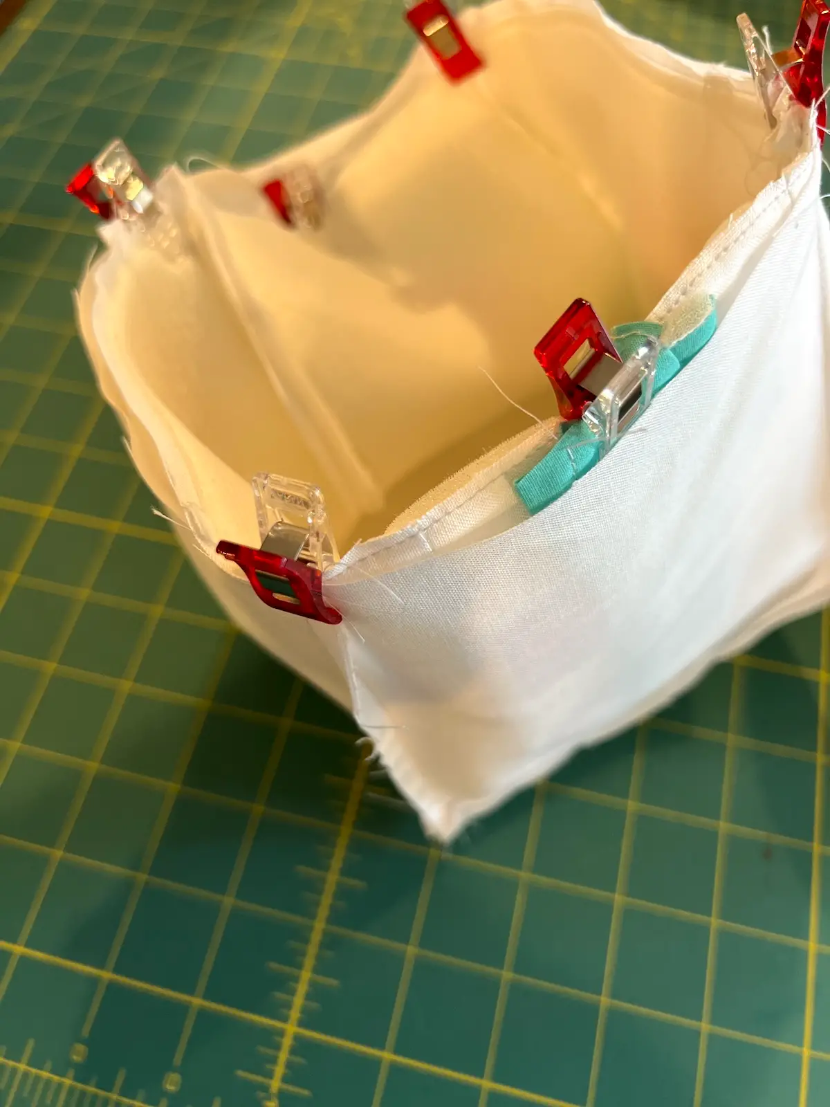 Easter Patchwork basket using wonderclips to join the lining to the basket