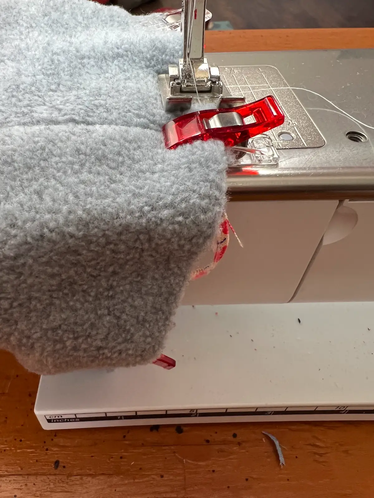 Golf club head covers sewing the top to the barrel cover