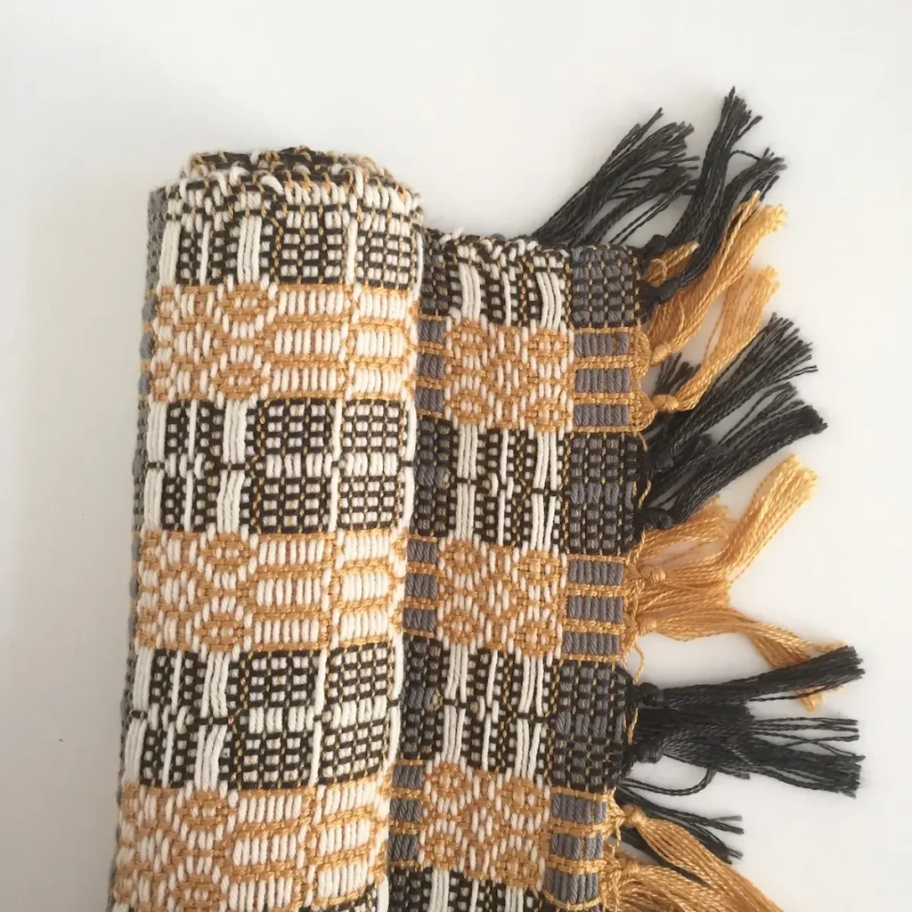 Overshot pattern table runner by Karen Fuller