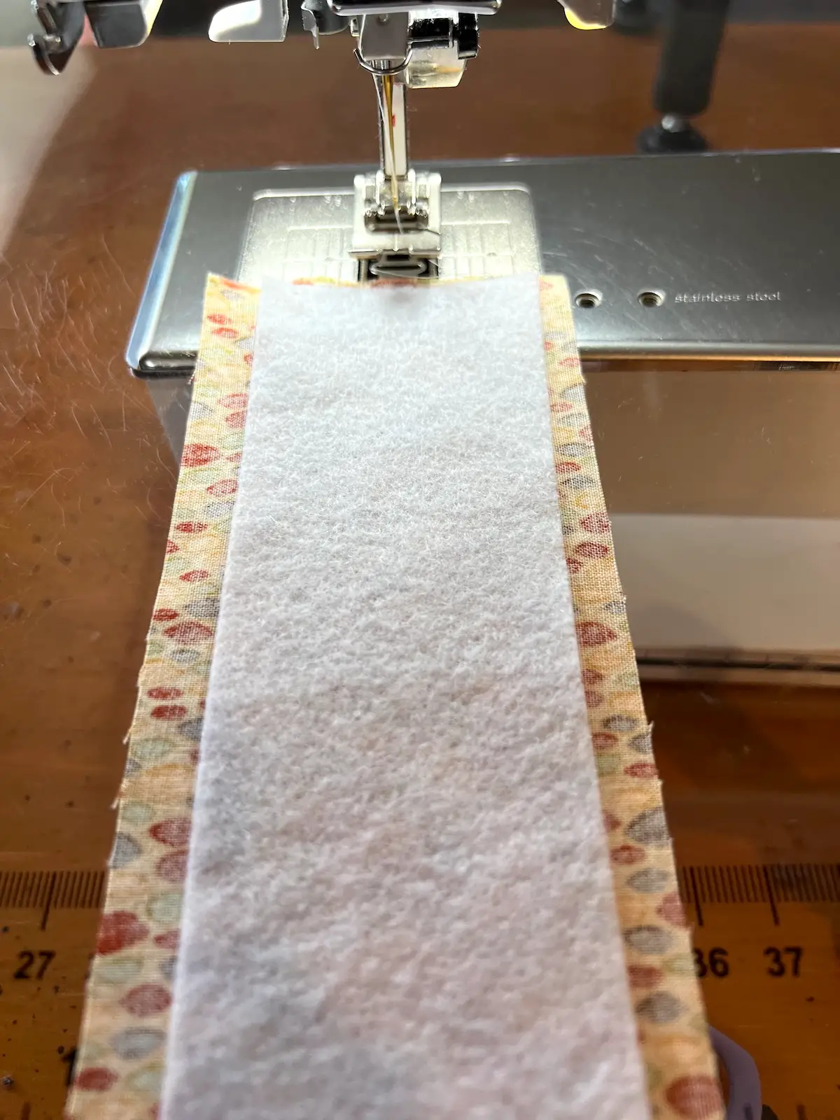 Fabric tube basket beginning to sew without the tool