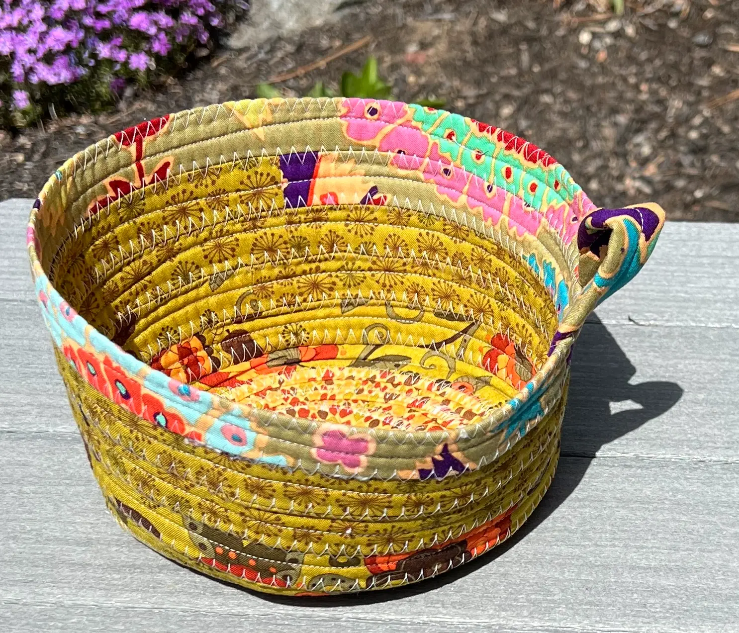 Fabric tube basket with loop finished