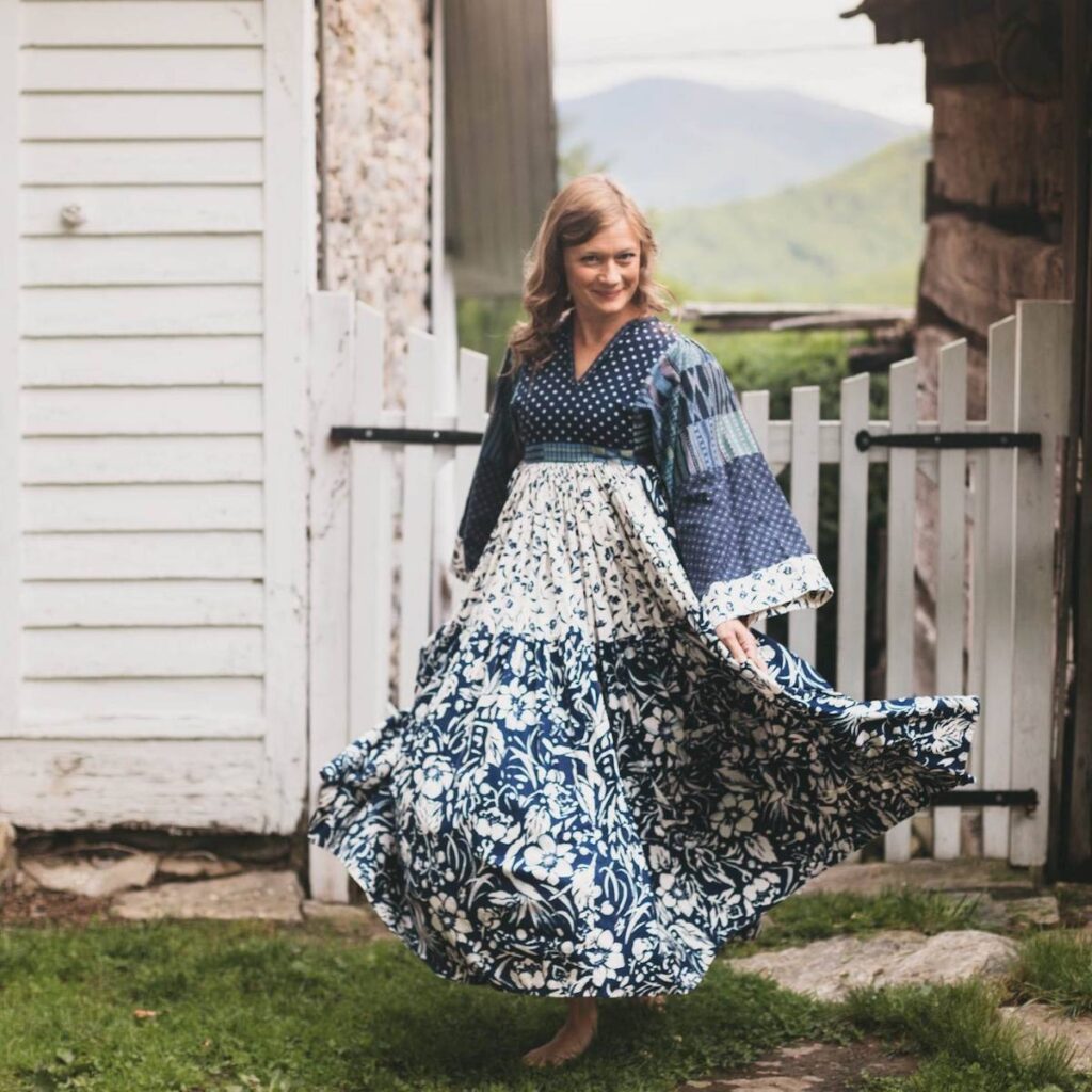 Folkwear pattern 107
