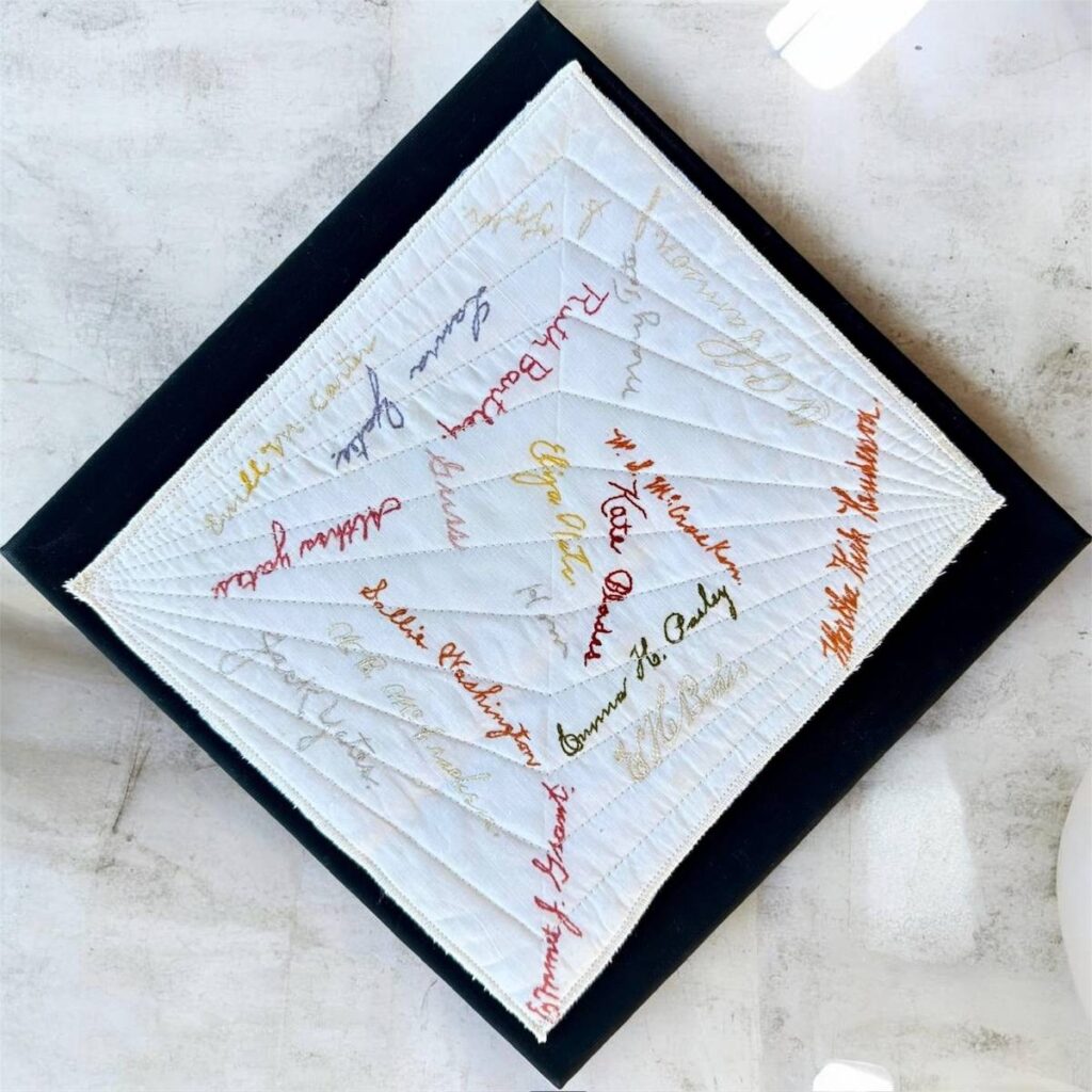 Small signature quilt by Tina Davis