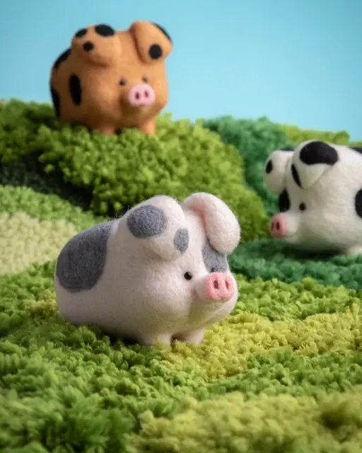Set of 3 pigs needle felted by Chelsea Trousdale