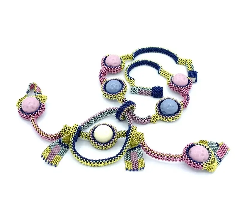 BabyPods beaded necklace by Maracole Bijoux