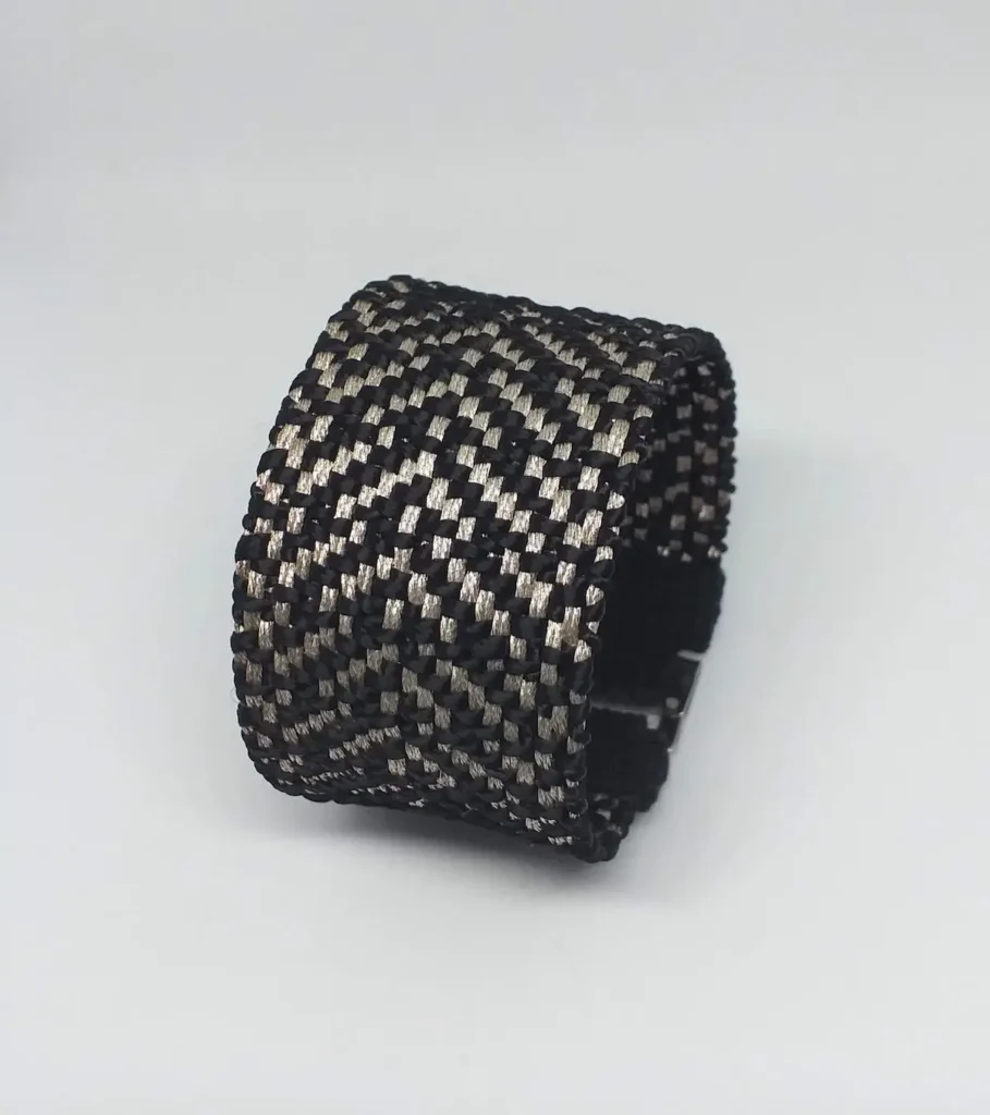 Woven bracelet by Vanina Bujalter