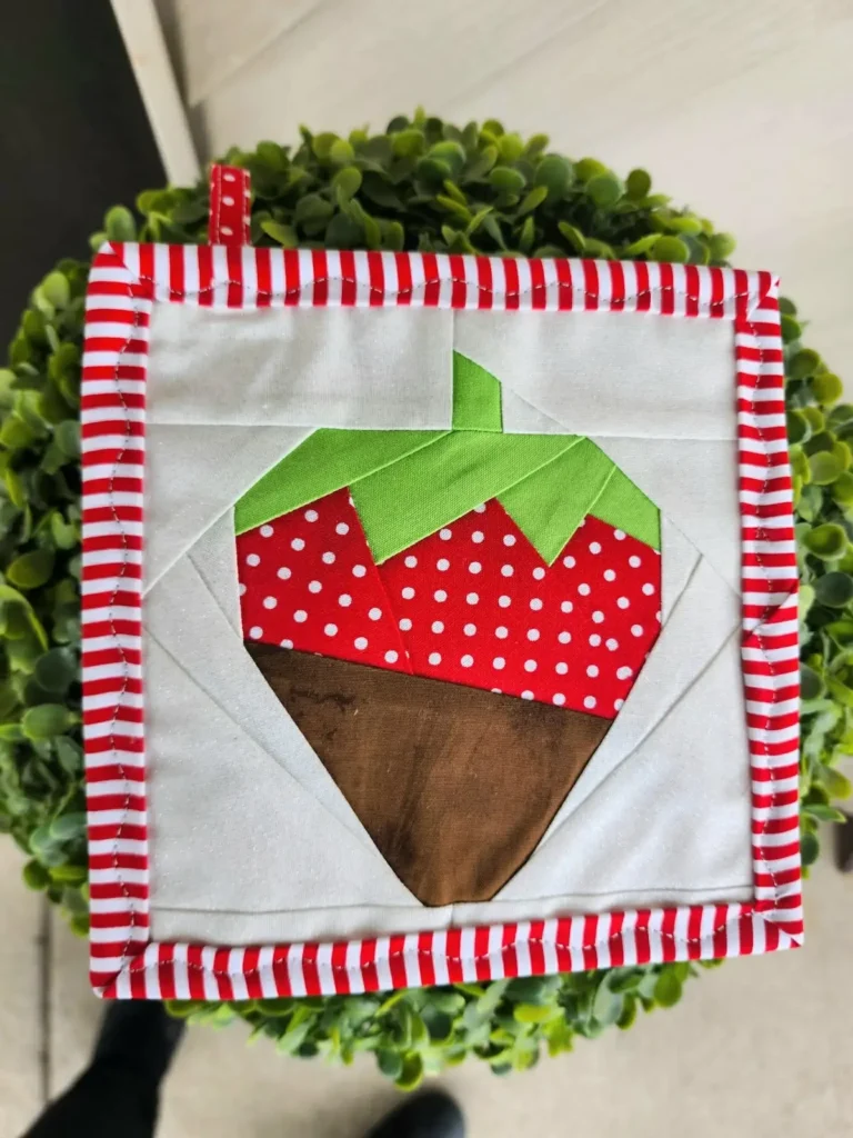 Strawberry Delite pattern FPP by Courtney Mulvey